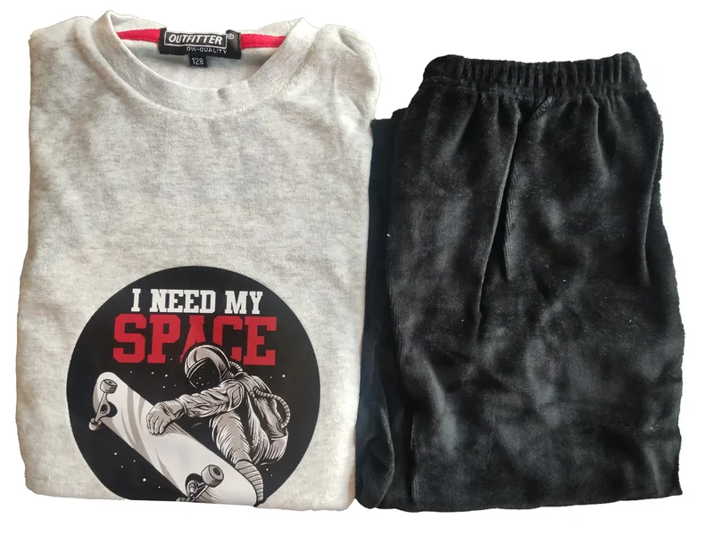 Outfitter velours jongens pyjama - Warm Space